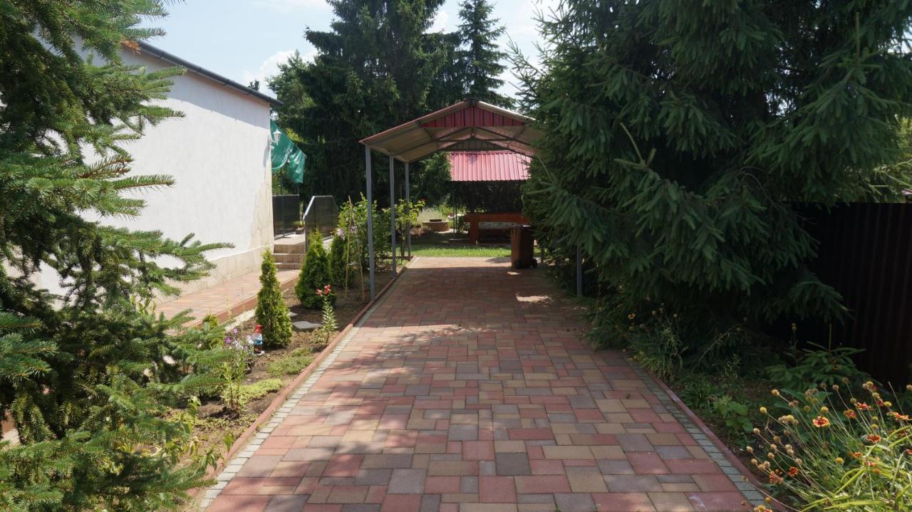 Sunny Apartman Nyiregyhaza Exterior photo